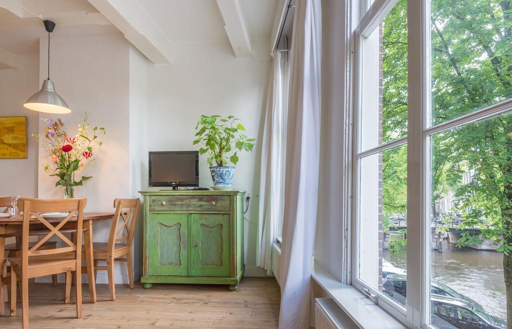 Canal View Amsterdam Apartment Luaran gambar